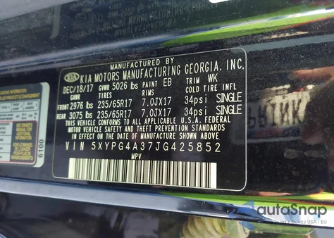 2018 Kia Sorento 2.4L L z USA, uszkodzony, nr VIN 5XYPG4A37JG425852